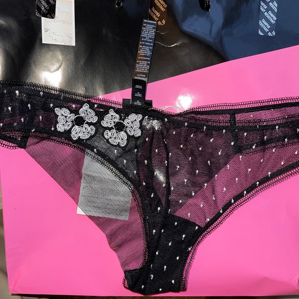 La Perla sessy panties. NEW!